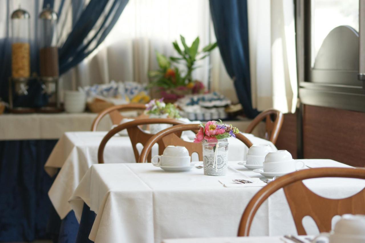Hotel Verudella 리미니 외부 사진
